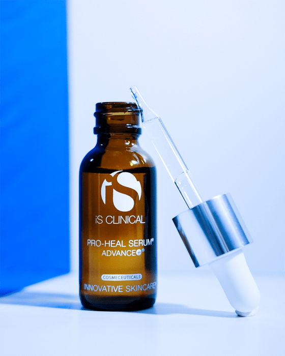 iS CLINICAL Por - Heal Serum Advance + - ONASSIS SKIN